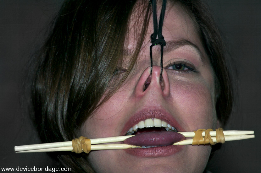 BestBDSM24.com - Image 4419 - Bobbi Starr Live, Part 1