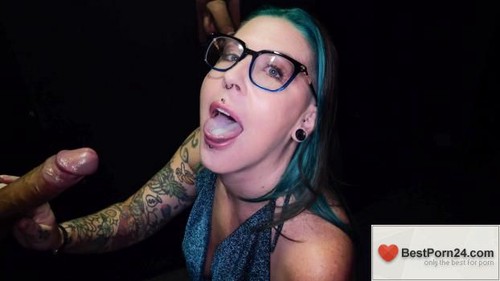 Glory Hole Secrets - Nikki Zee