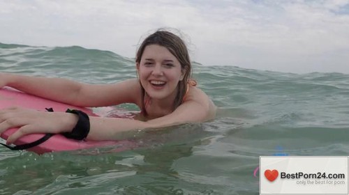 ATK Girlfriends – Dez Hansen