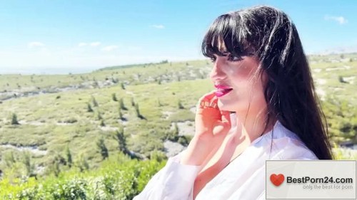 Jacquie Et Michel TV – Lola
