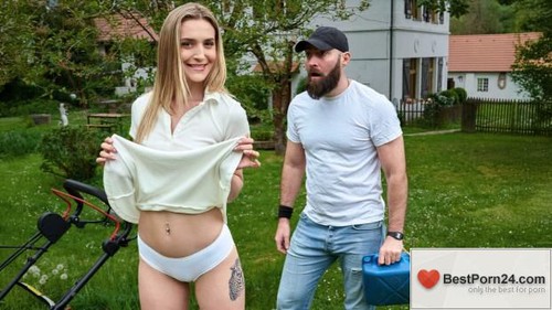 Only Tarts – Victoria Benz