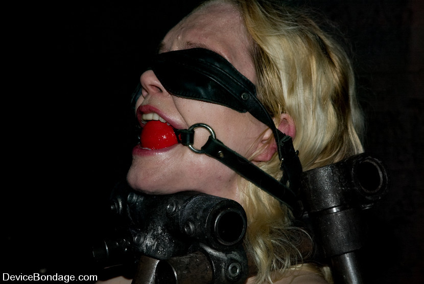 BestBDSM24.com - Image 5567 - Rain Degre, Trina Michaels Live
