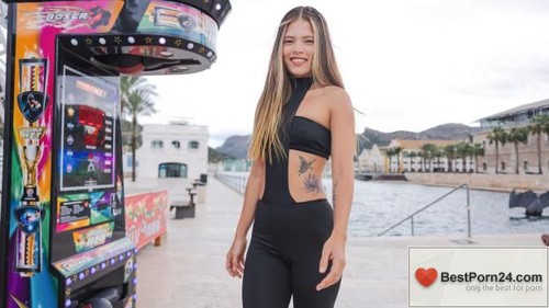 Watch 4 Beauty – Irene Rouse