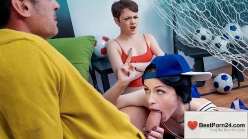 Tomboyz - Raee Ripley & Jade Valentine